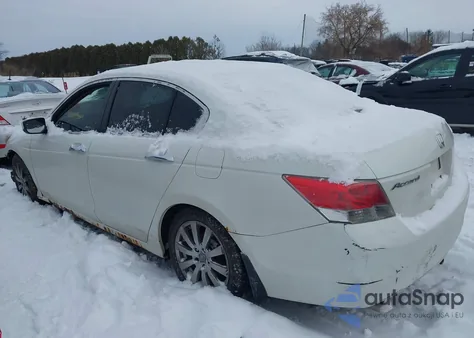 2009 Honda Accord 3.5 Ex-L z USA, uszkodzony, nr VIN 1HGCP36849A047239